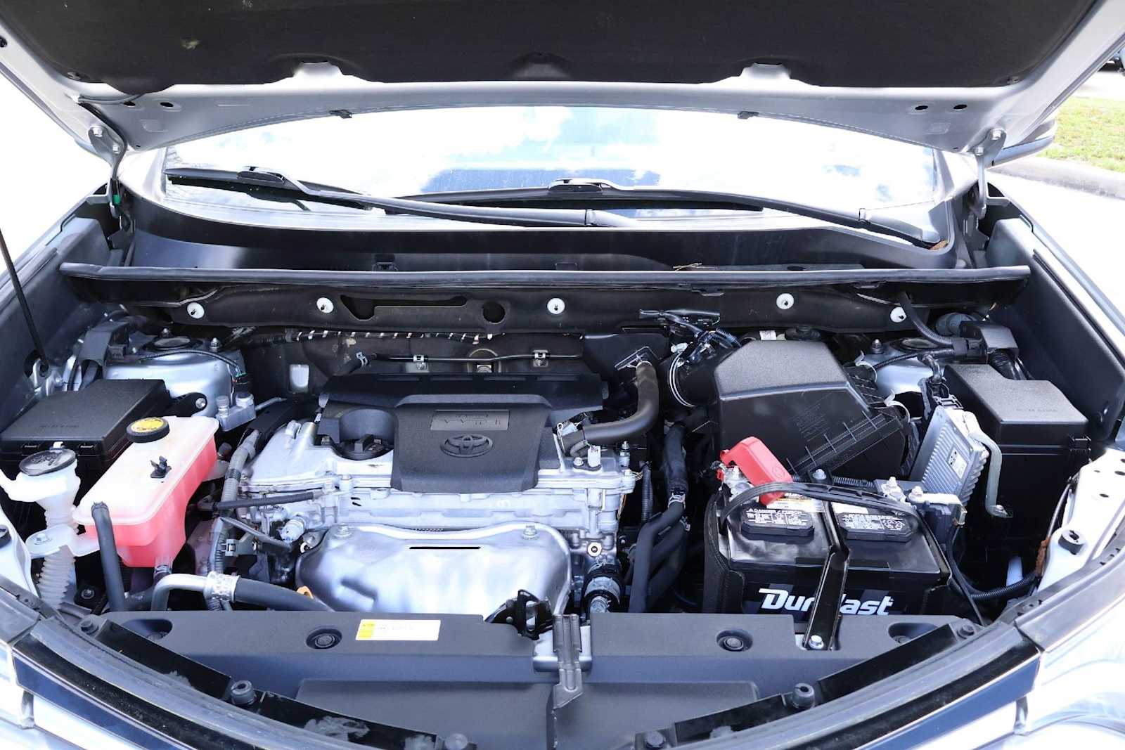 Thumbnail: 2018 Toyota RAV4 - 9