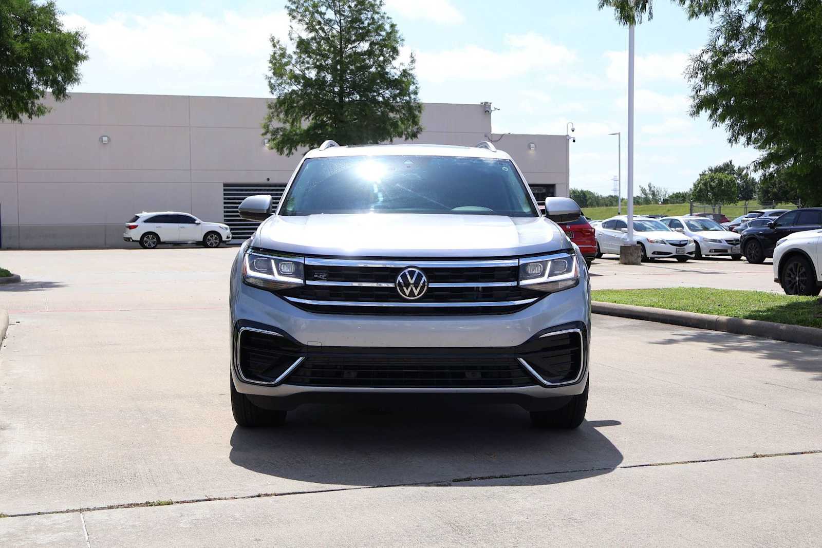 Thumbnail: 2022 Volkswagen Atlas - 5
