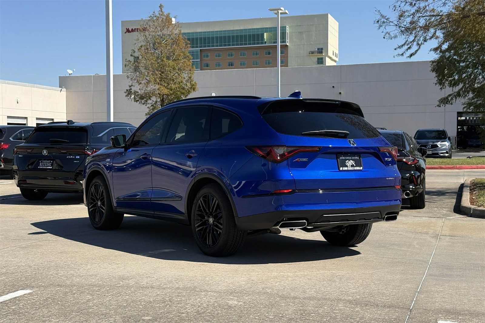 Thumbnail: 2025 Acura MDX - 4