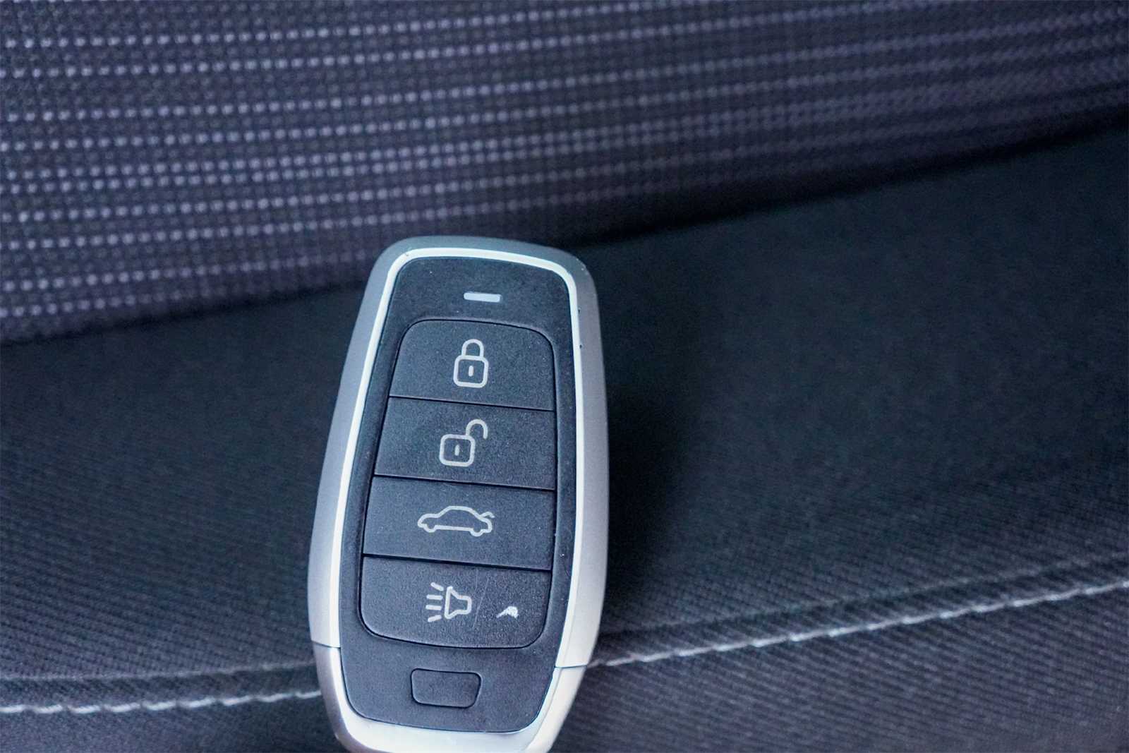 Thumbnail: 2024 Honda Civic - 20