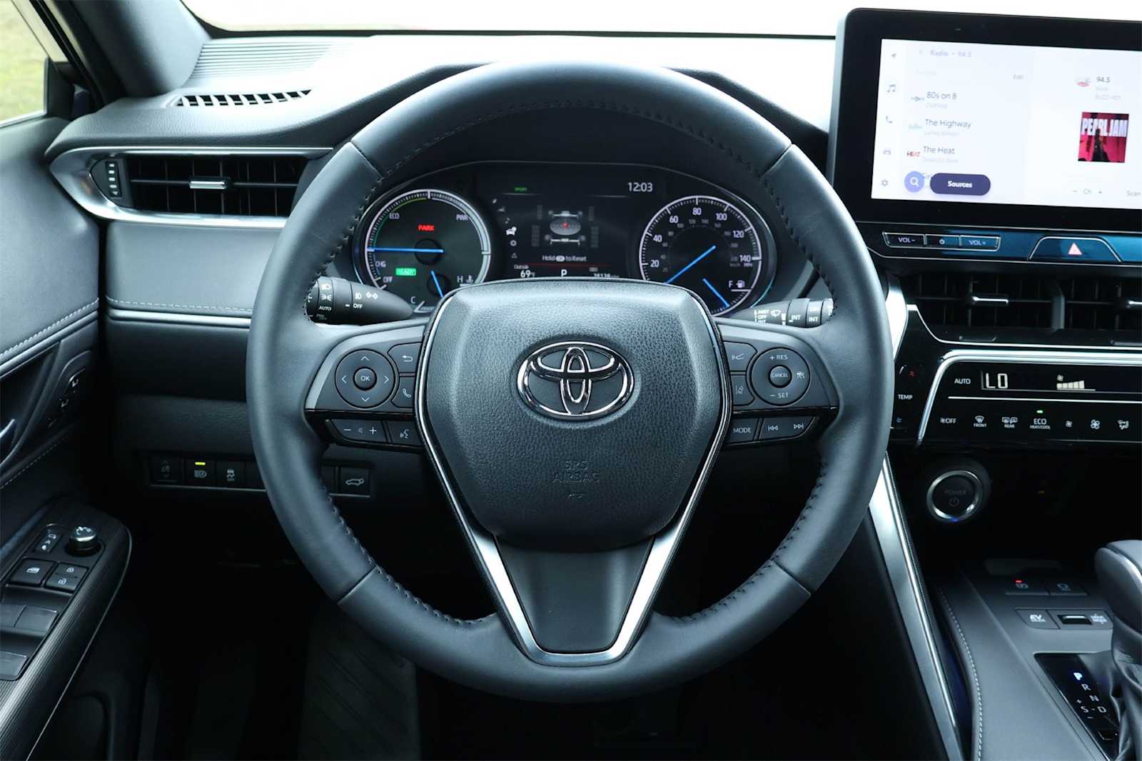 Thumbnail: 2024 Toyota Venza - 15