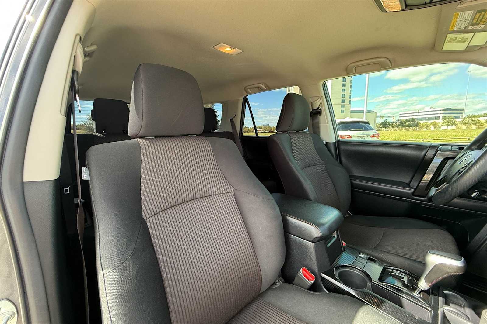 Thumbnail: 2020 Toyota 4Runner - 14