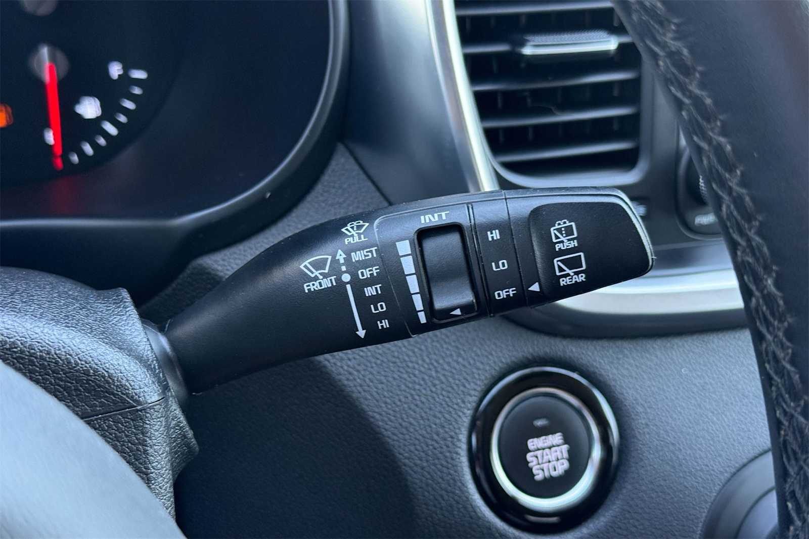 Thumbnail: 2018 Kia Sorento - 28