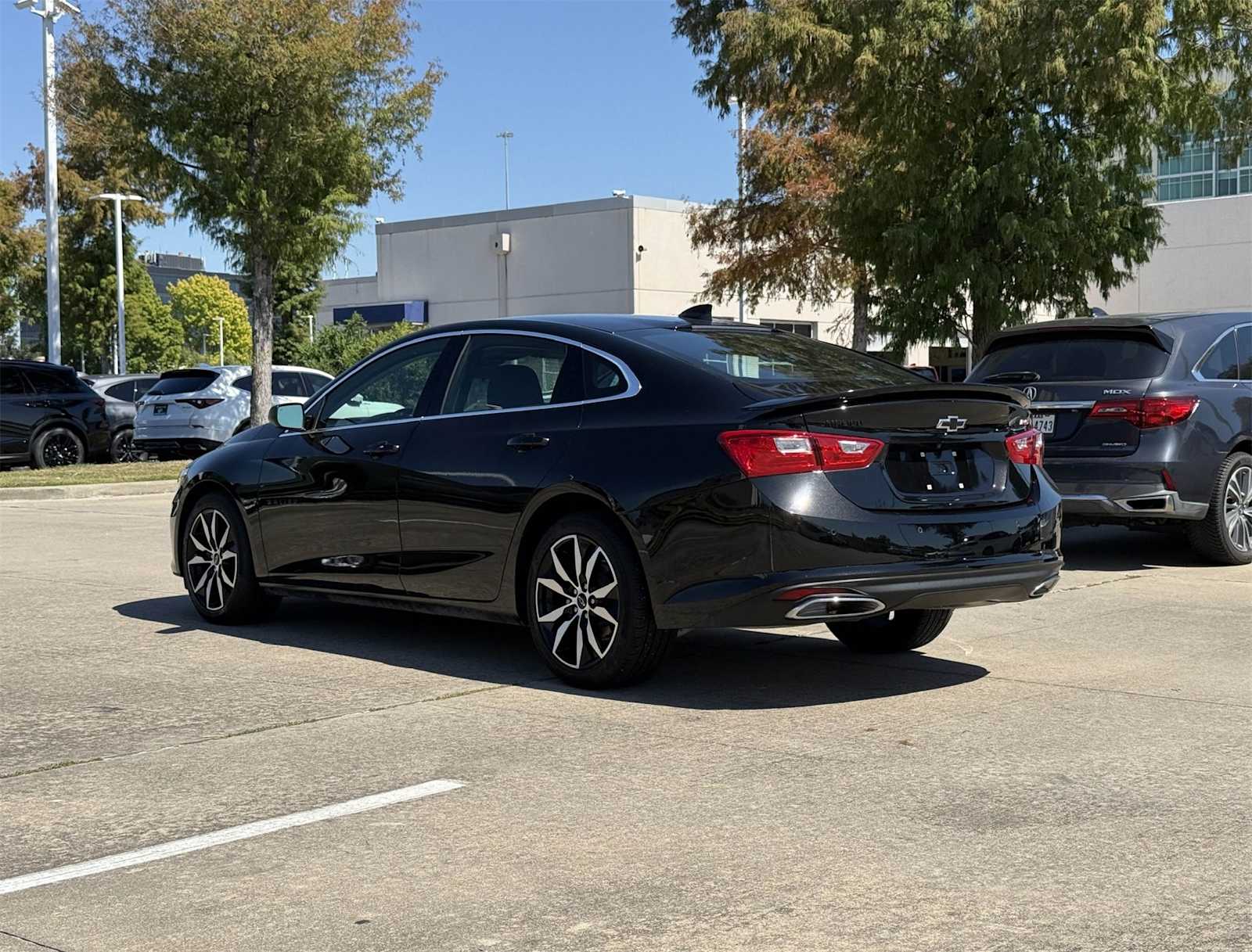 Thumbnail: 2024 Chevrolet Malibu - 4