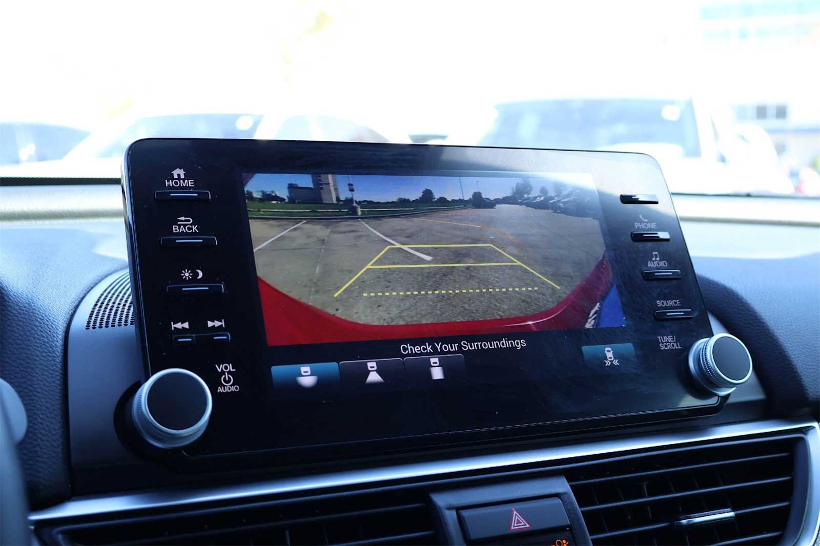 Thumbnail: 2018 Honda Accord - 27