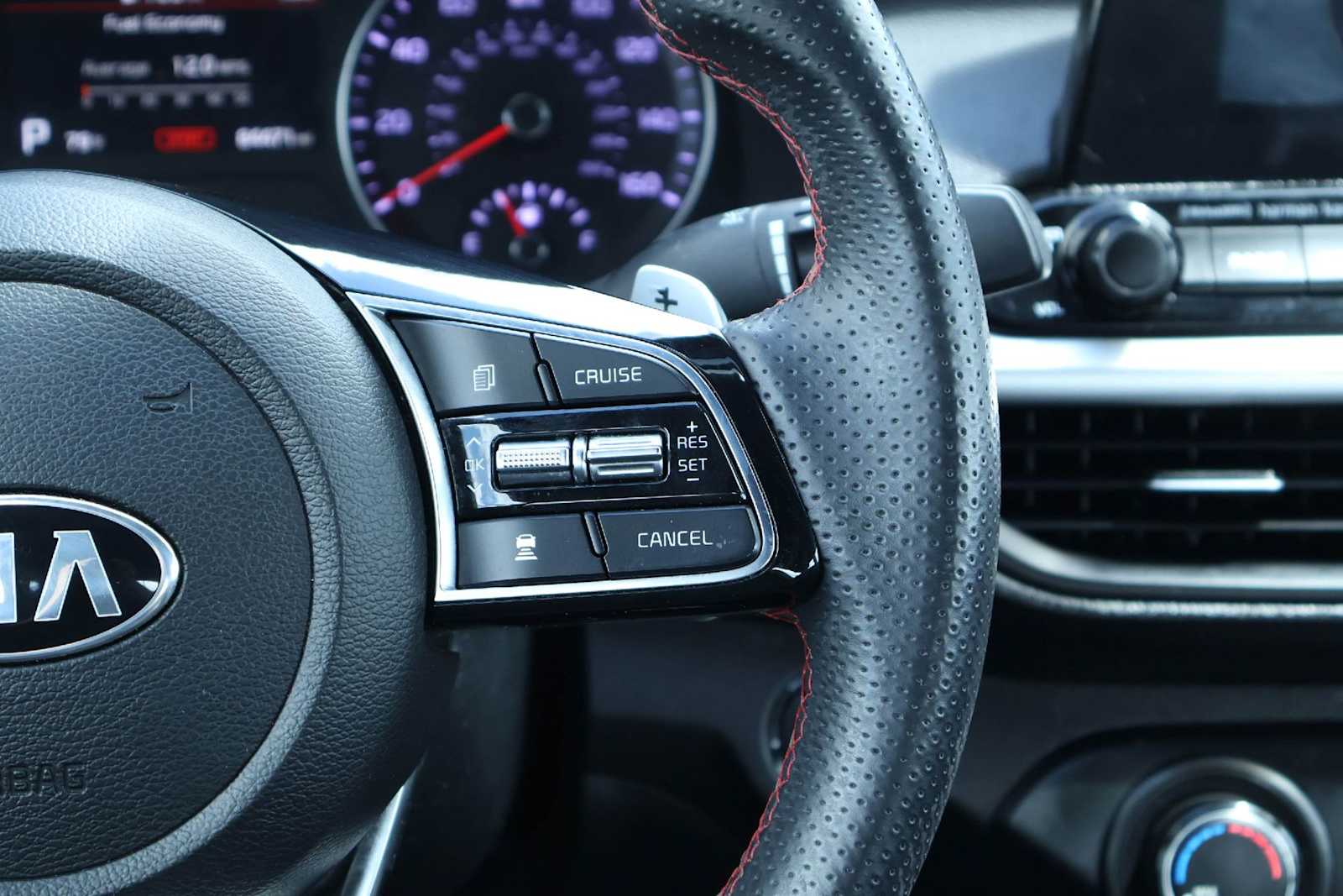 Thumbnail: 2020 Kia Forte - 23