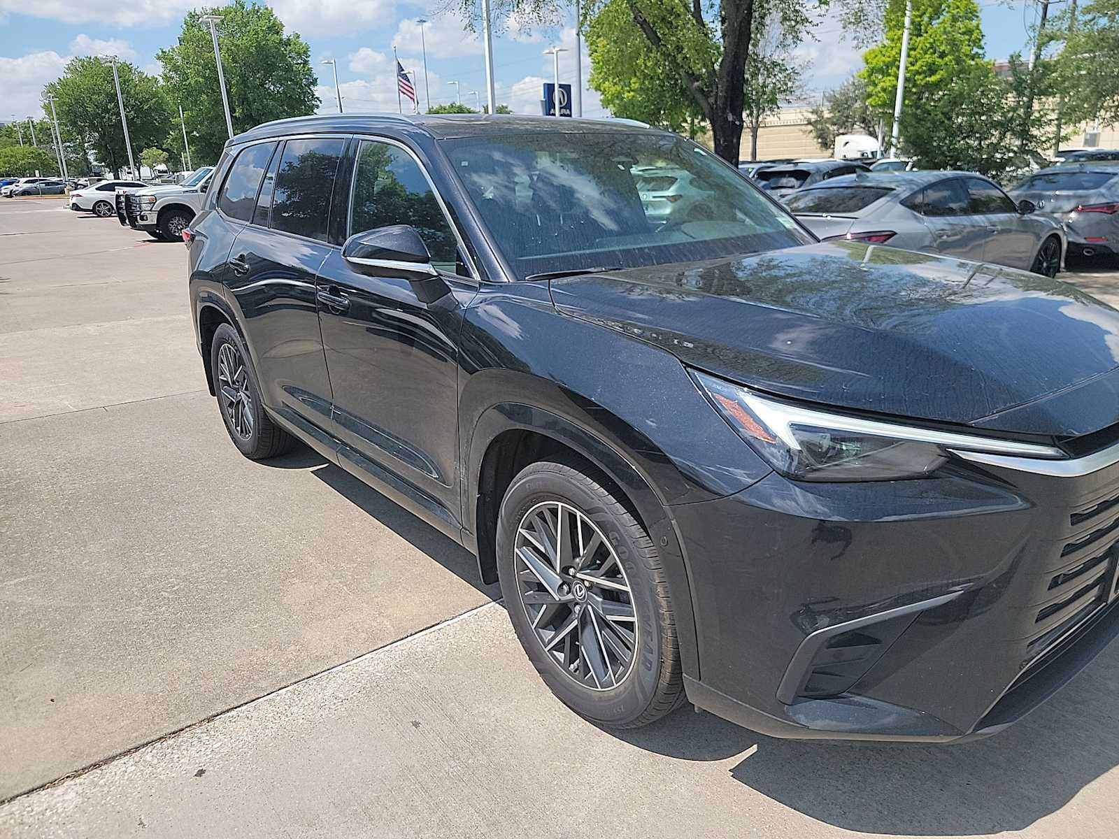 Thumbnail: 2024 Lexus TX - 3