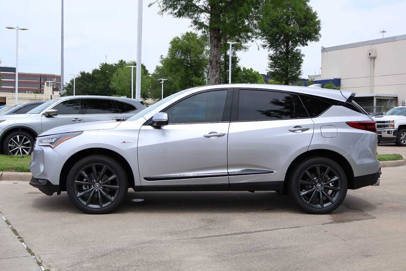 Thumbnail: 2026 Acura RDX - 3