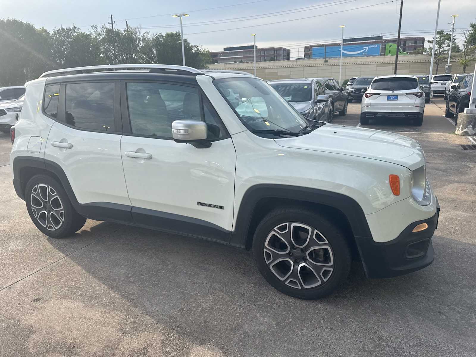 Thumbnail: 2015 Jeep Renegade - 5