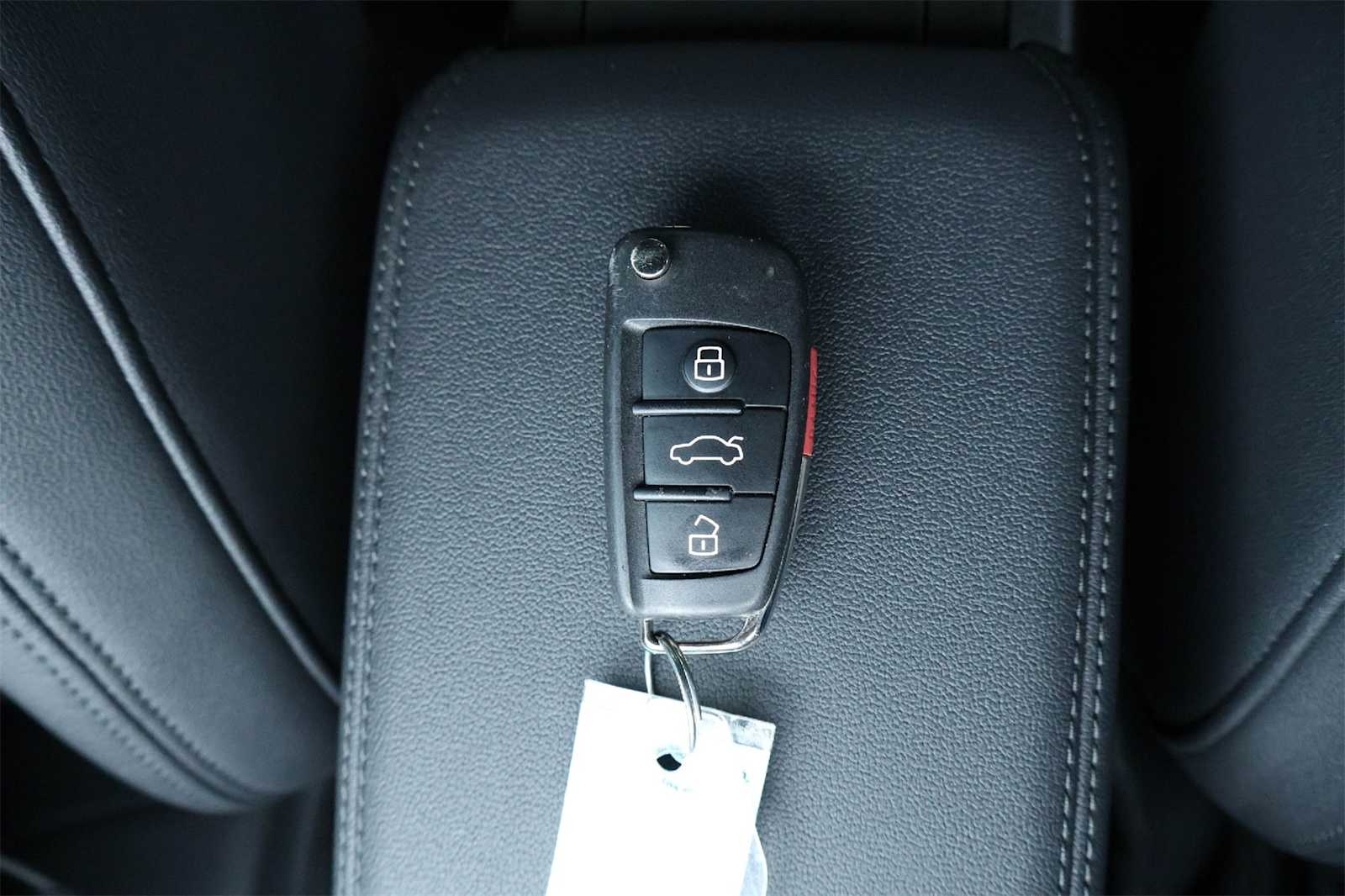 Thumbnail: 2022 Audi Q3 - 20