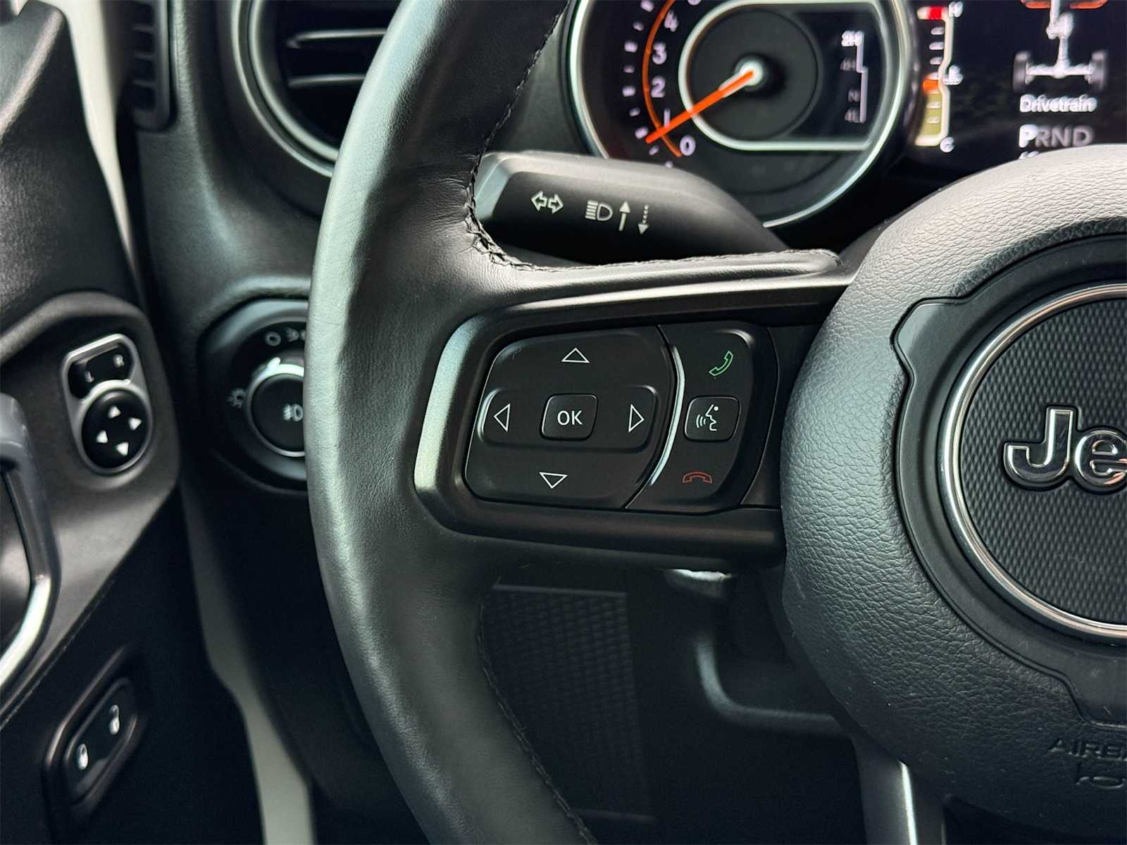 Thumbnail: 2019 Jeep Wrangler - 22