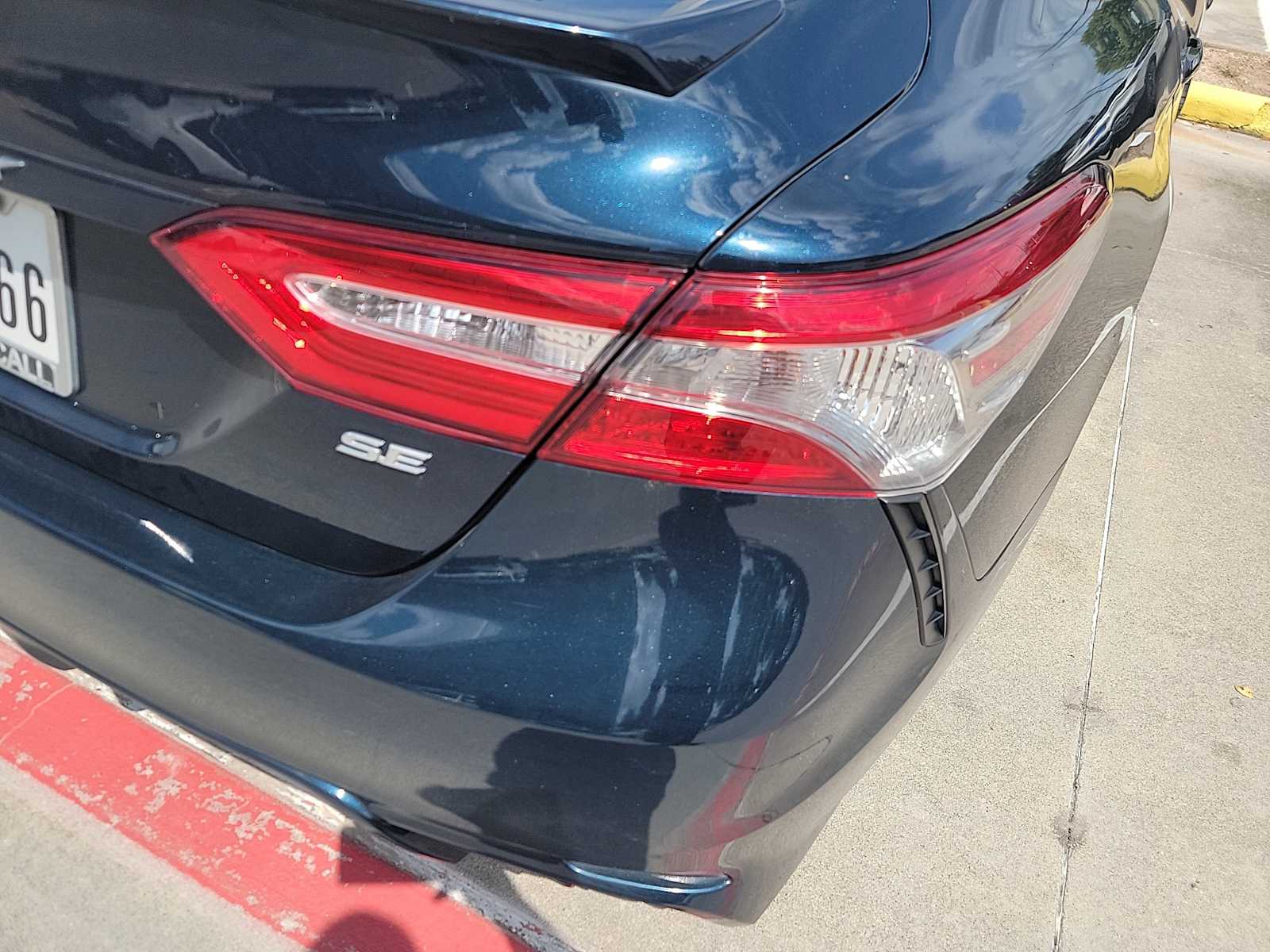 Thumbnail: 2019 Toyota Camry - 5