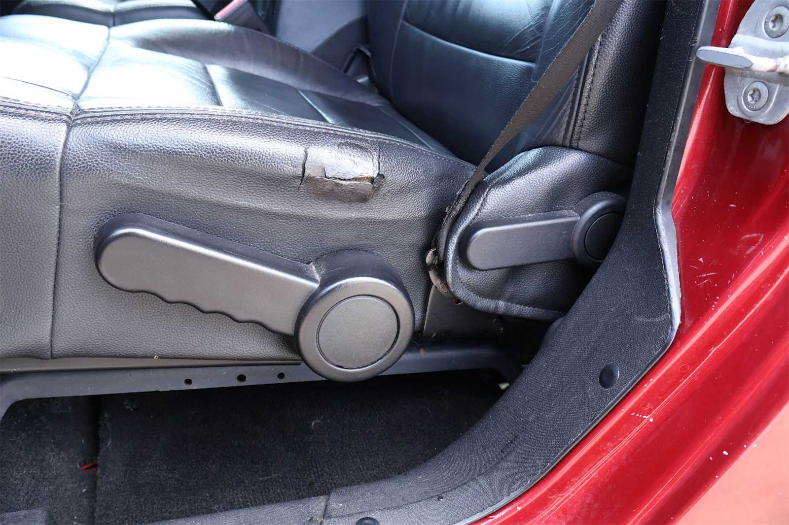 Thumbnail: 2012 Jeep Wrangler - 24