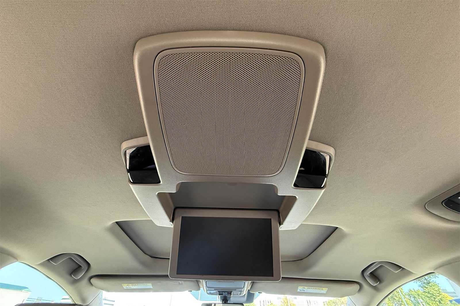 Thumbnail: 2018 Honda Odyssey - 25