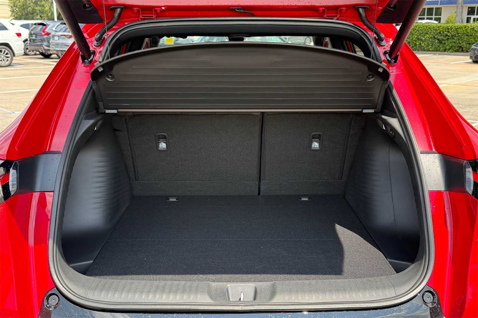 Thumbnail: 2025 Acura ADX - 19