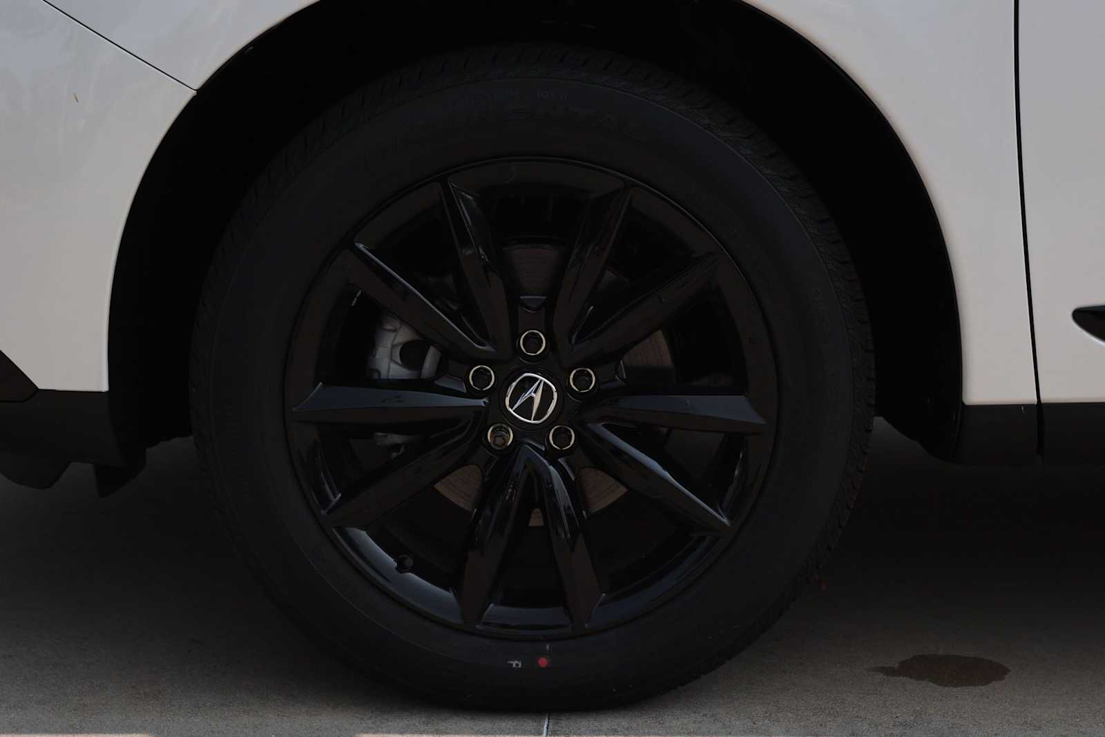 Thumbnail: 2026 Acura RDX - 8