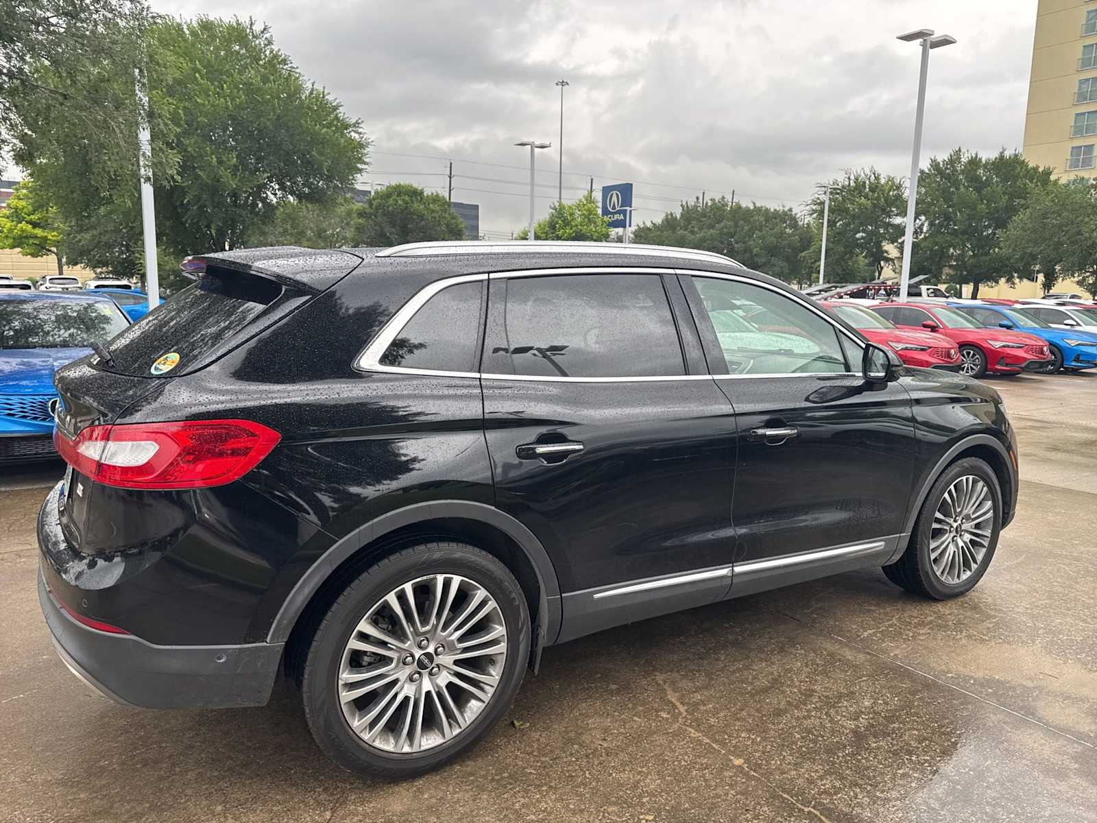 Thumbnail: 2018 Lincoln MKX - 4