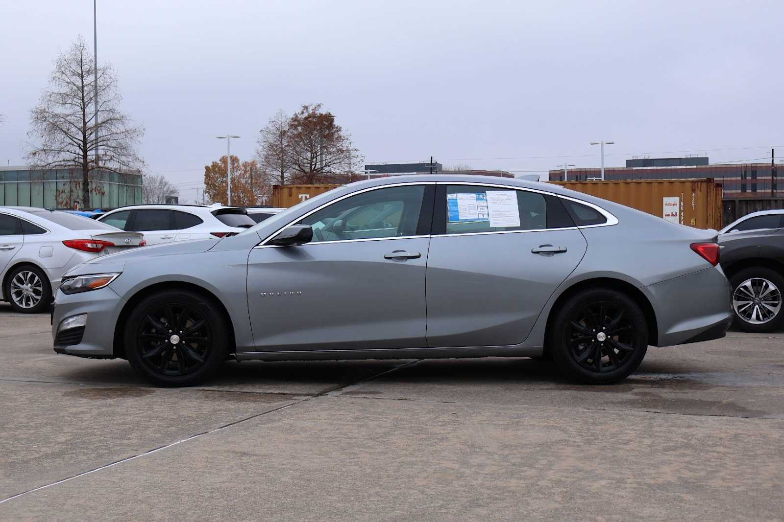 Thumbnail: 2023 Chevrolet Malibu - 3