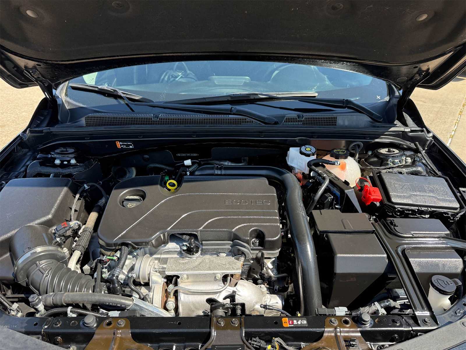 Thumbnail: 2024 Chevrolet Malibu - 9