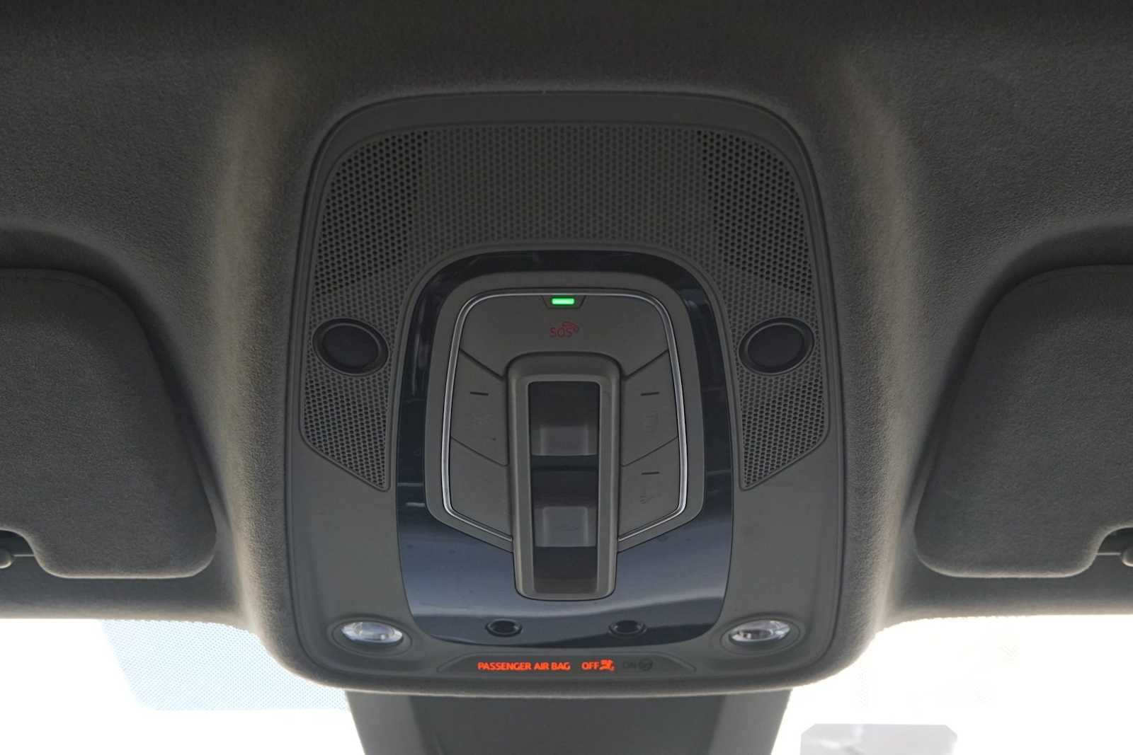 Thumbnail: 2019 Audi Q8 - 23