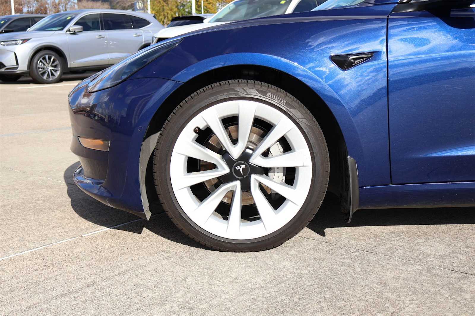 Thumbnail: 2022 Tesla Model 3 - 8