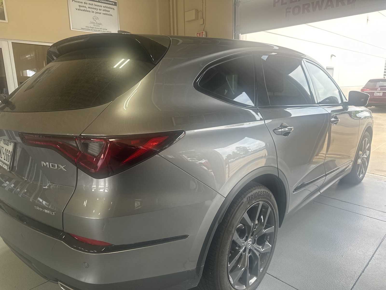 Thumbnail: 2022 Acura MDX - 3