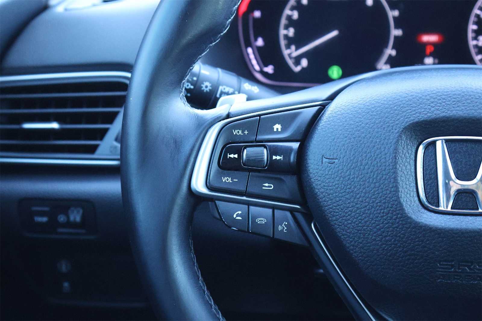 Thumbnail: 2018 Honda Accord - 22