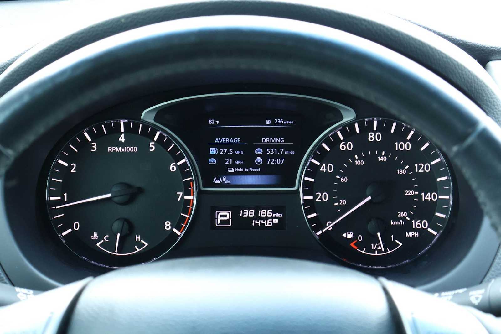 Thumbnail: 2015 Nissan Altima - 18