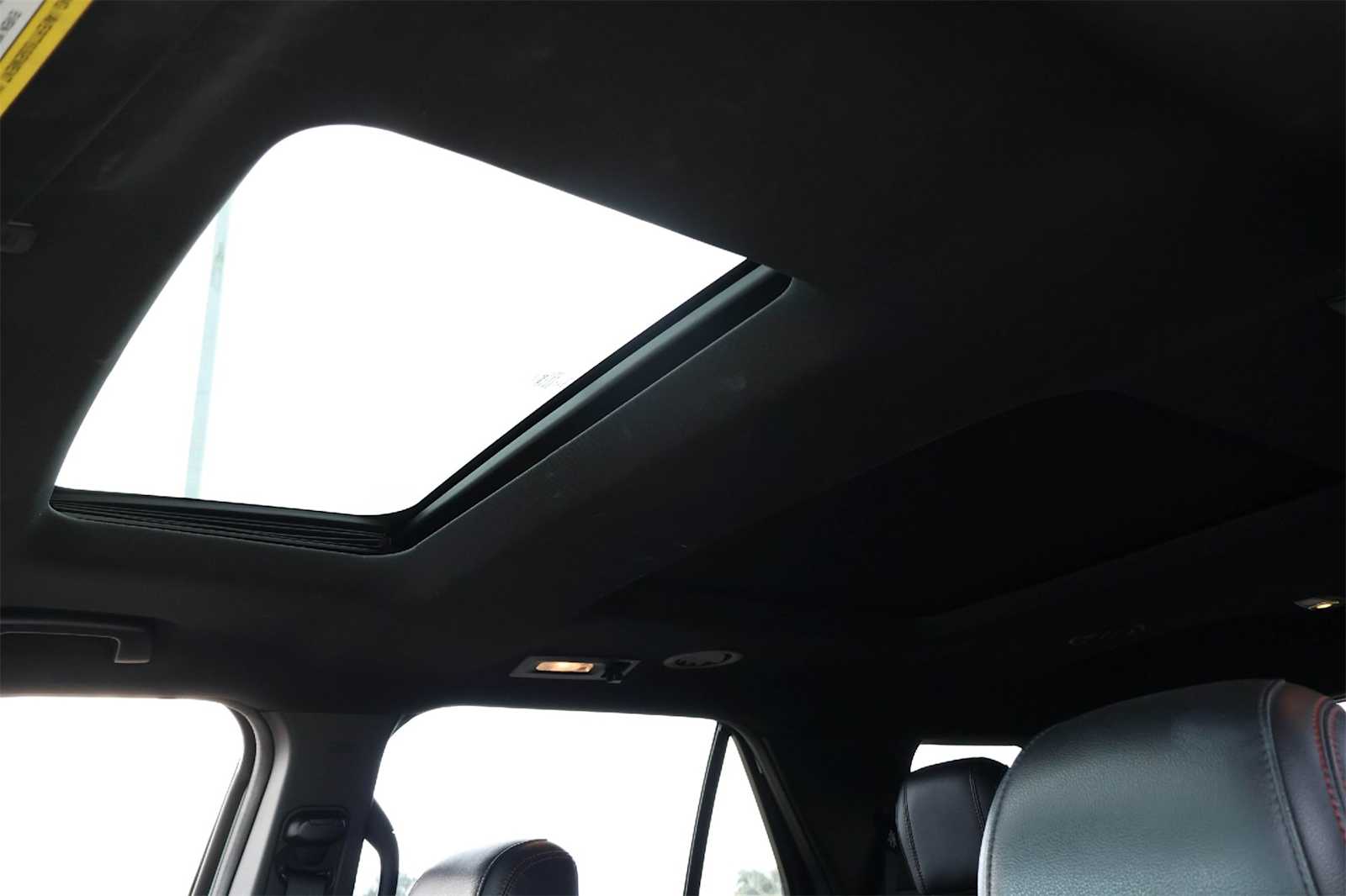 Thumbnail: 2017 Ford Explorer - 29