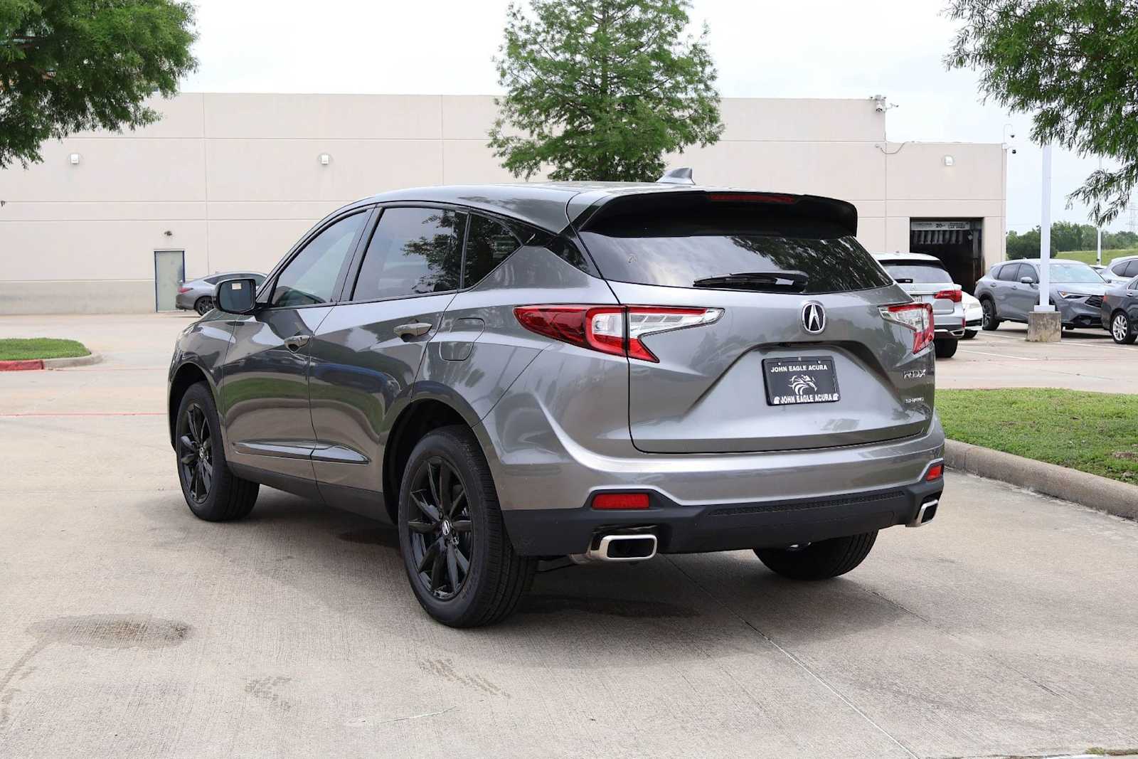 Thumbnail: 2026 Acura RDX - 4