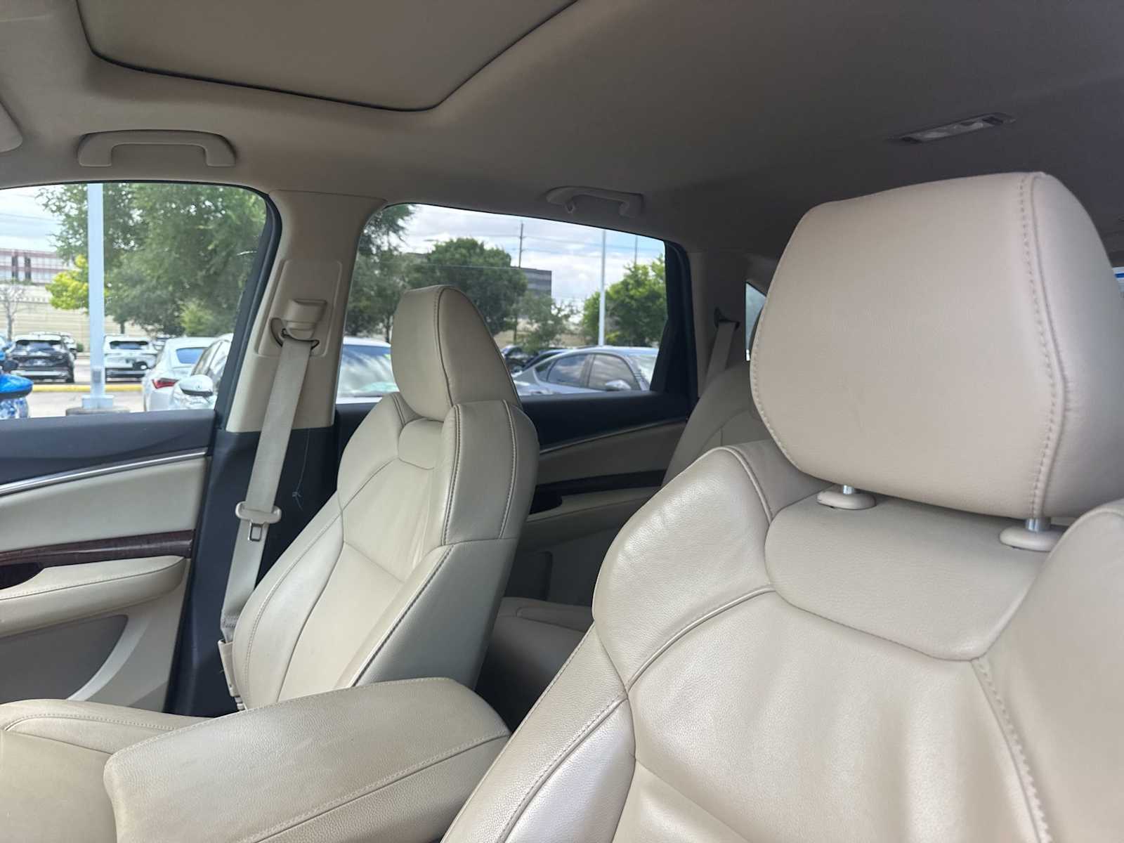 Thumbnail: 2020 Acura MDX - 8