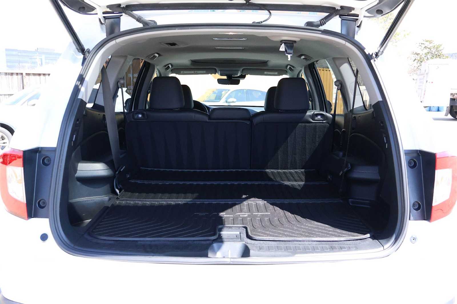 Thumbnail: 2022 Honda Pilot - 19