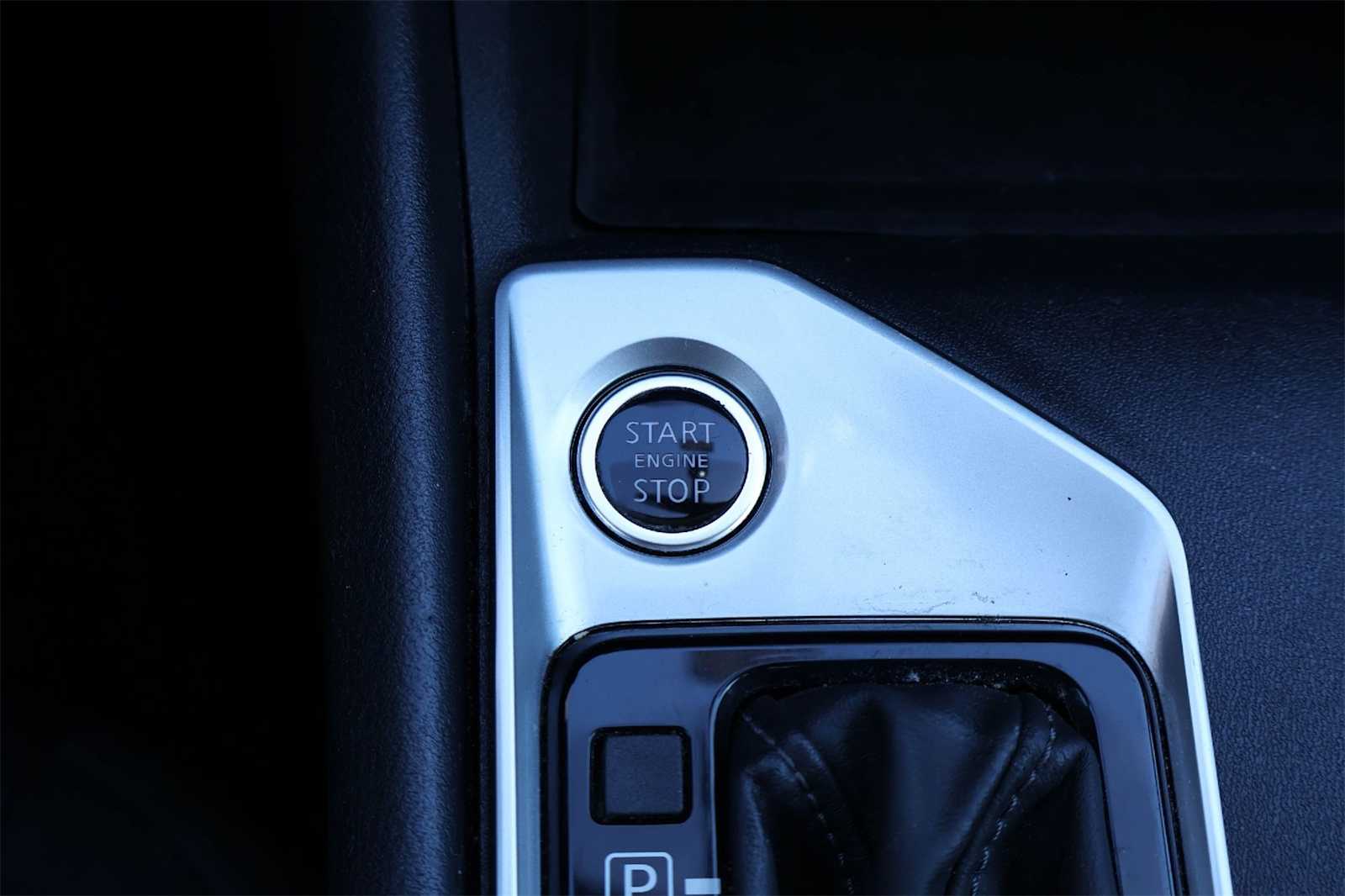 Thumbnail: 2020 Nissan Altima - 25