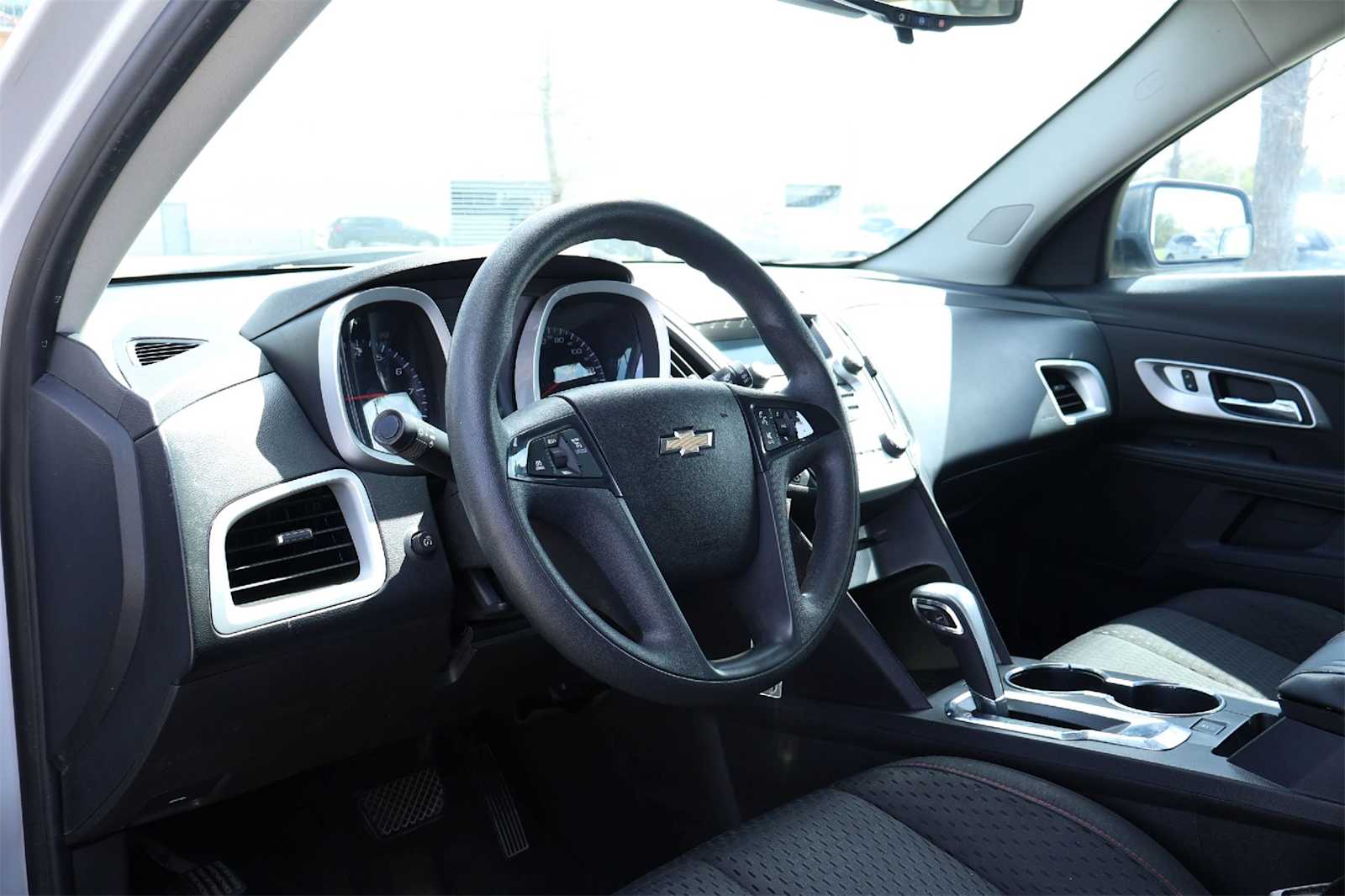 Thumbnail: 2015 Chevrolet Equinox - 2