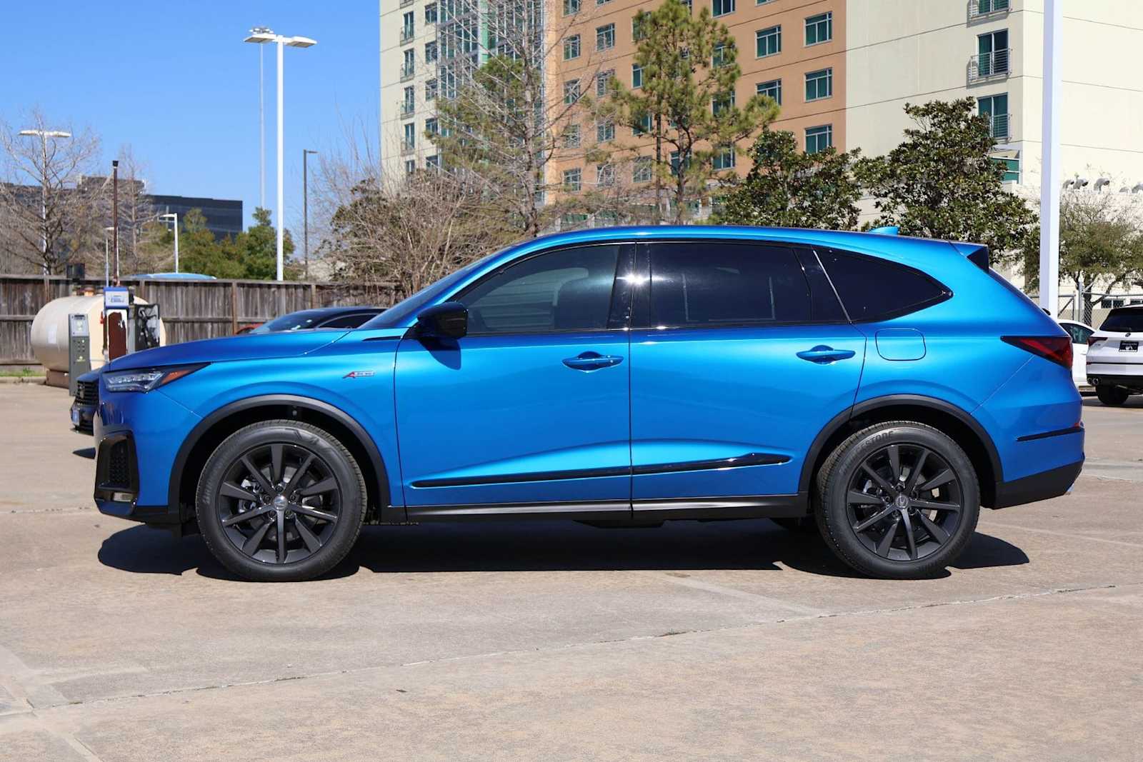 Thumbnail: 2026 Acura MDX - 3