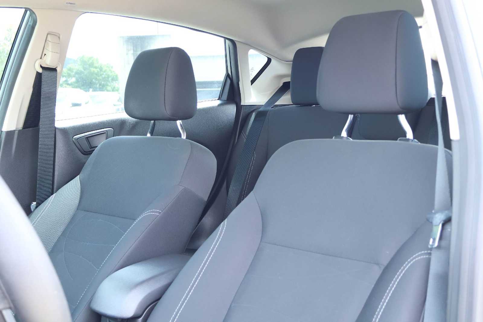 Thumbnail: 2018 Ford Fiesta - 11