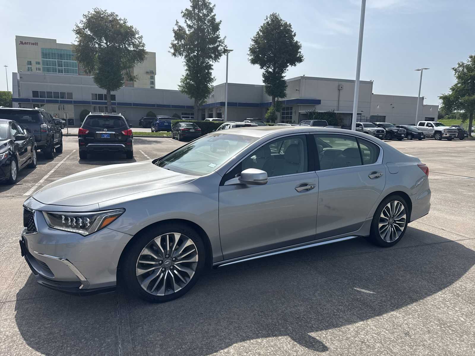 Thumbnail: 2018 Acura RLX - 1