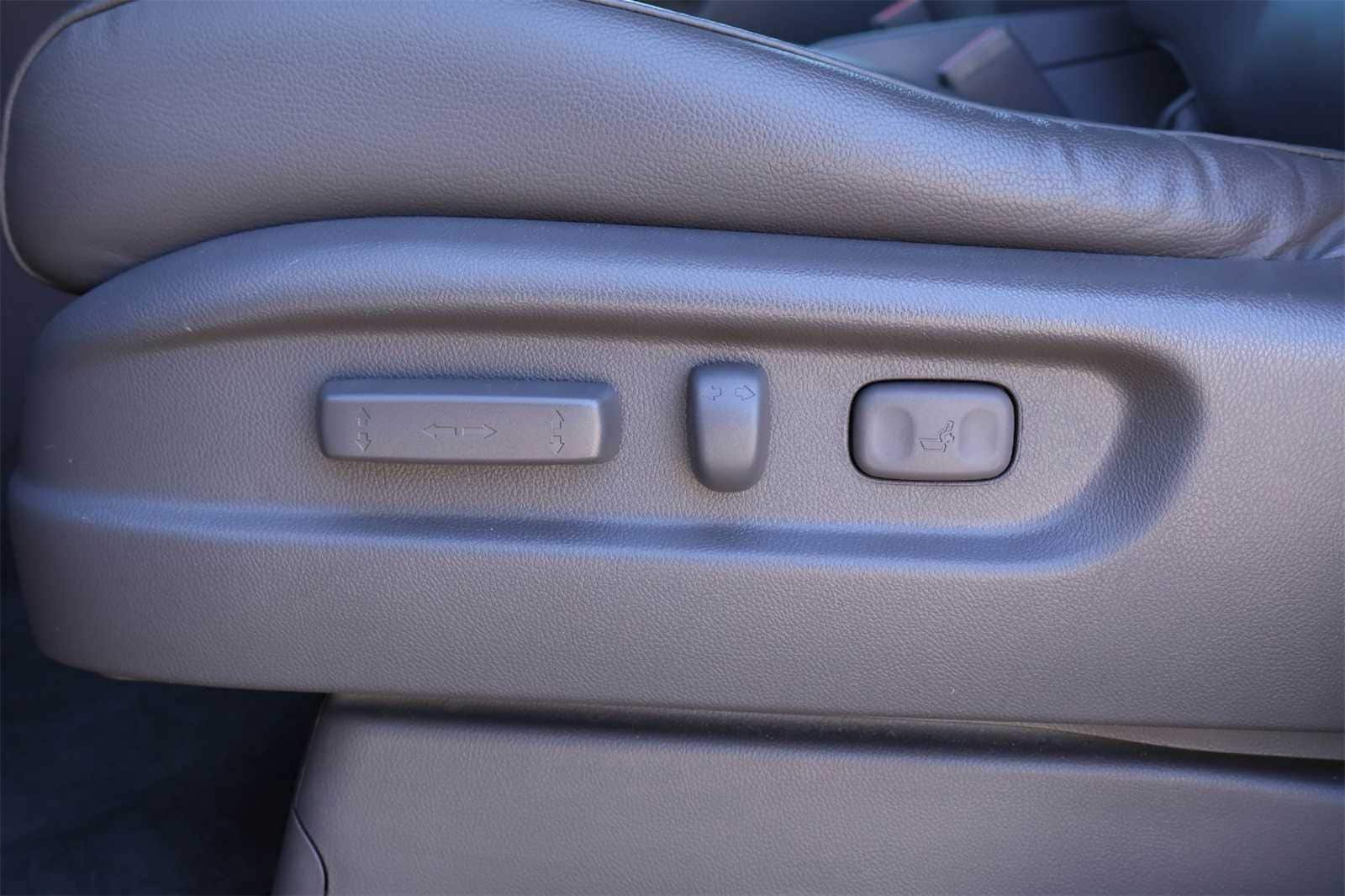 Thumbnail: 2016 Honda Odyssey - 24