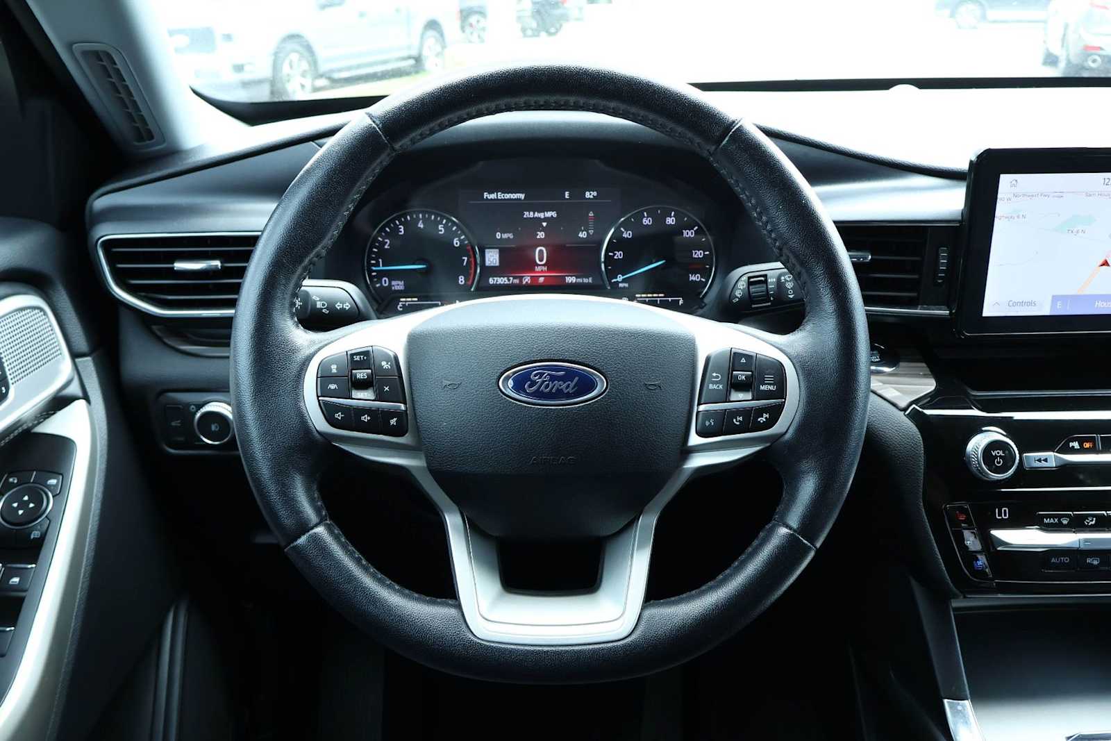 Thumbnail: 2021 Ford Explorer - 15