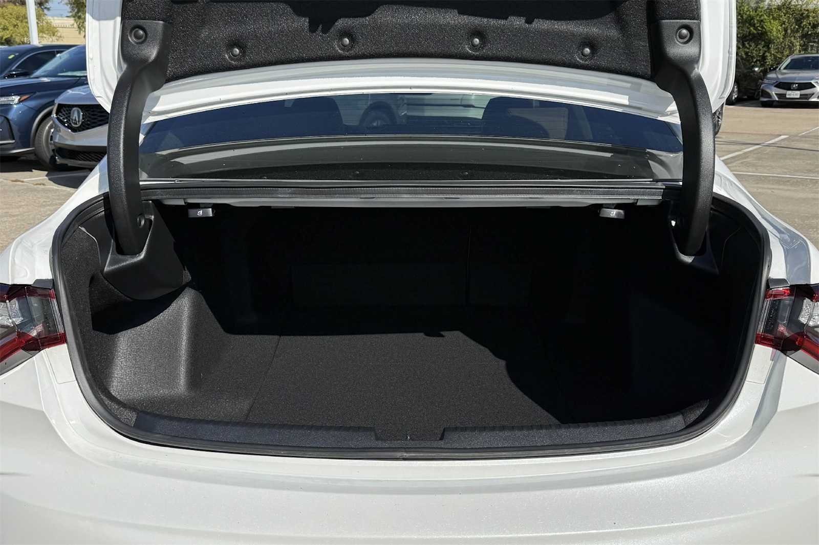 Thumbnail: 2025 Acura TLX - 19