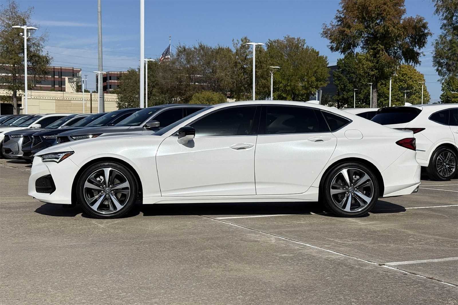 2025 Acura TLX Technology photo 3
