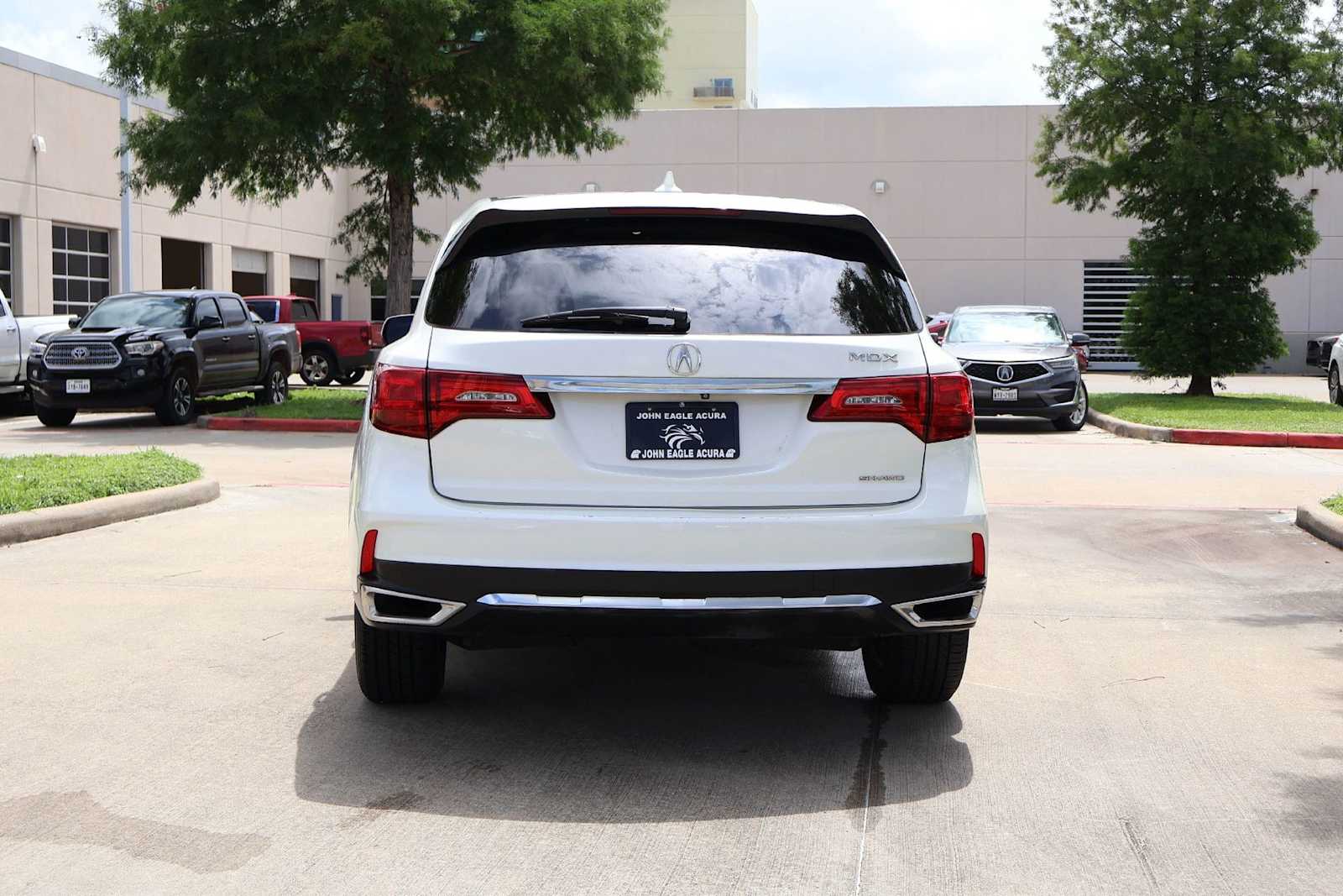 Thumbnail: 2017 Acura MDX - 5