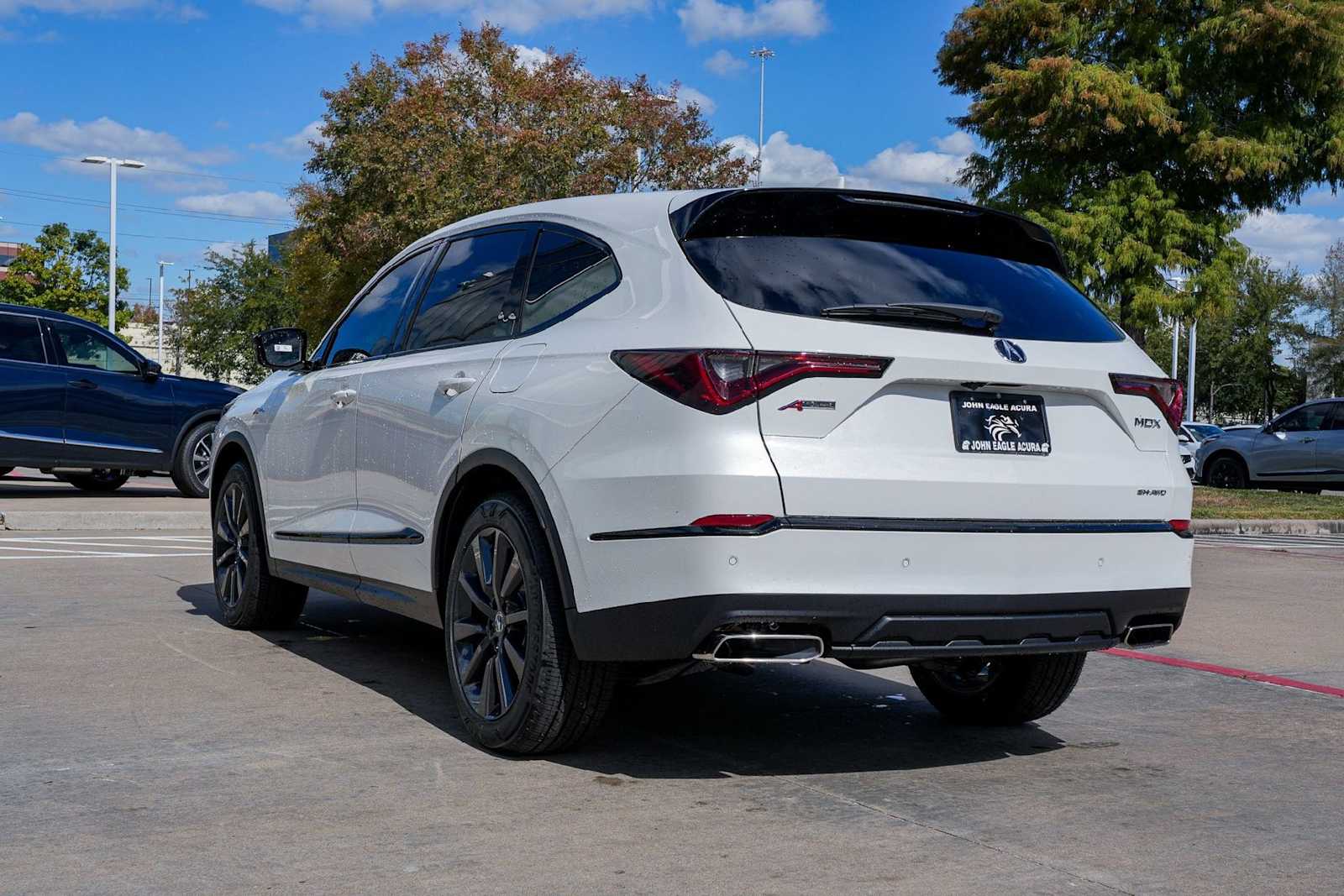 Thumbnail: 2026 Acura MDX - 4