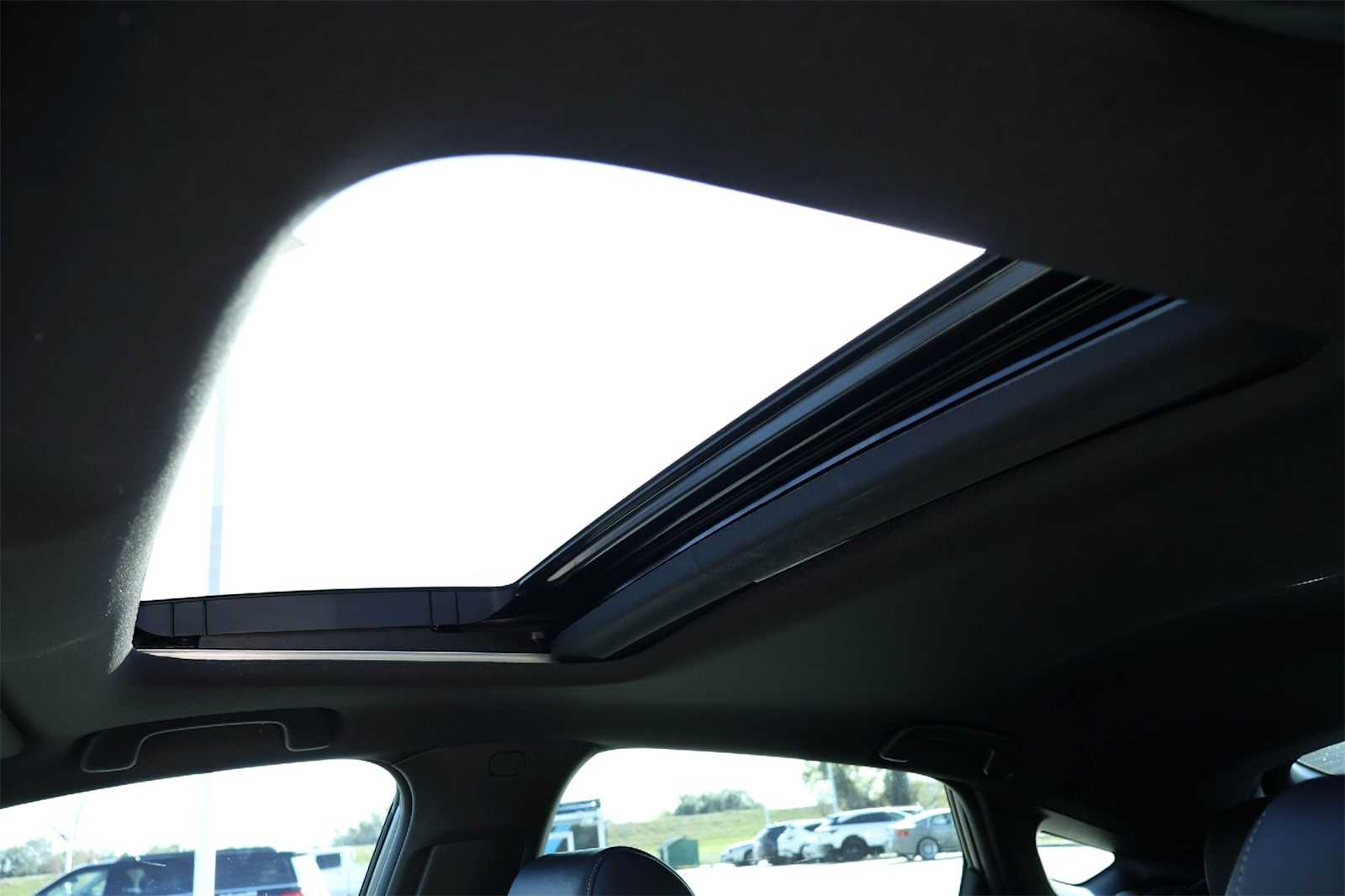 Thumbnail: 2023 Acura Integra - 29