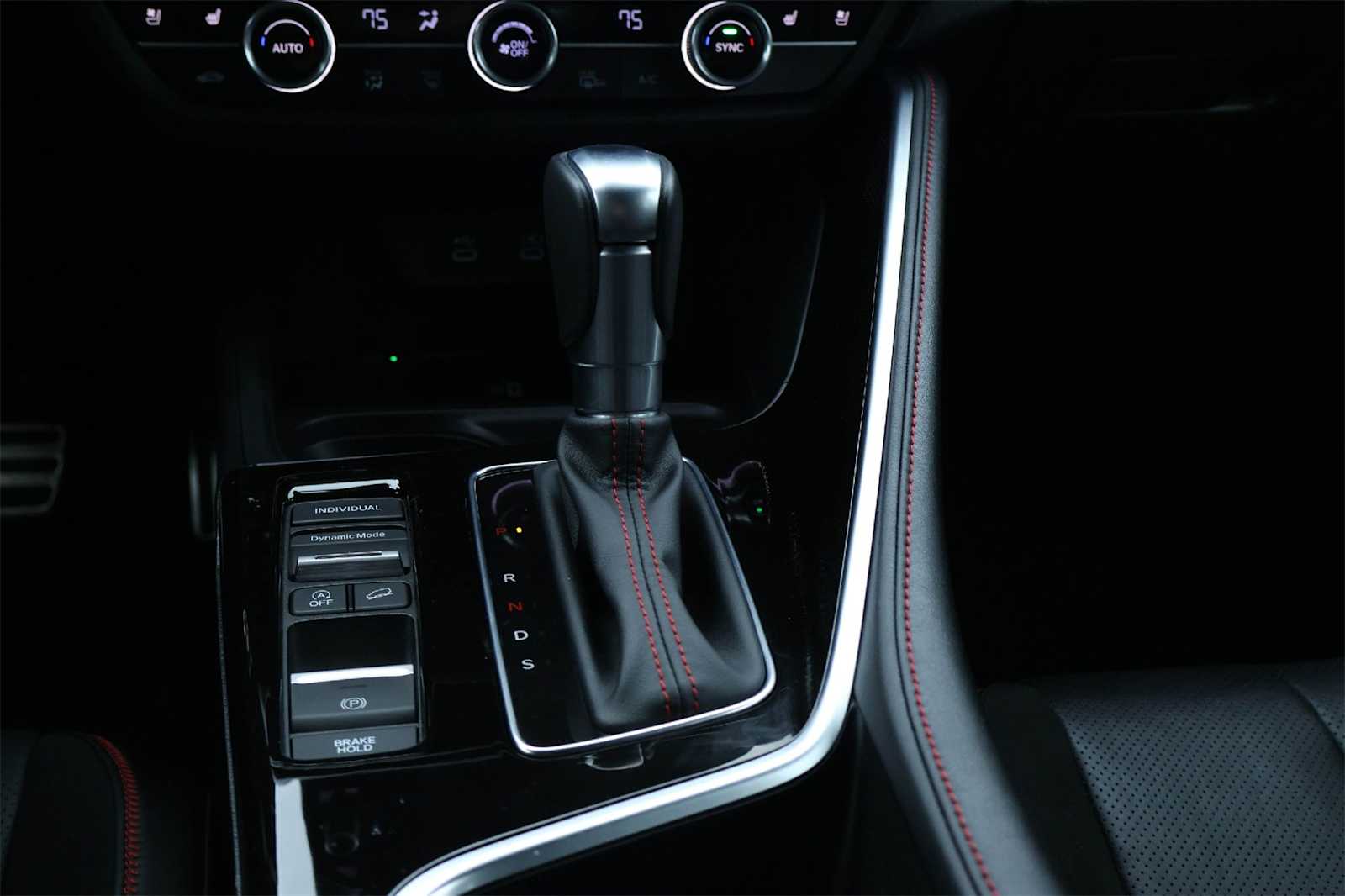 Thumbnail: 2025 Acura ADX - 17