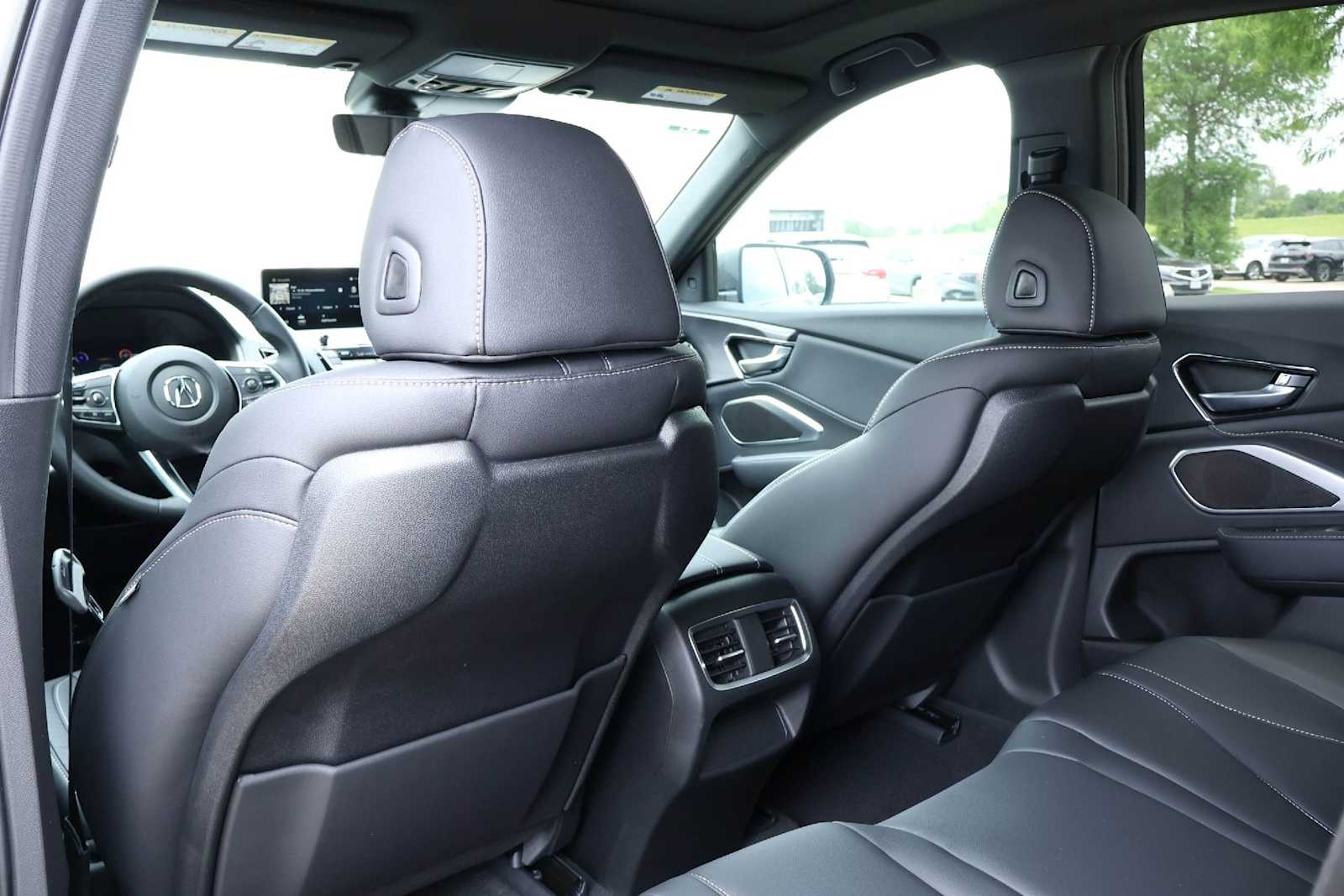 Thumbnail: 2026 Acura RDX - 12