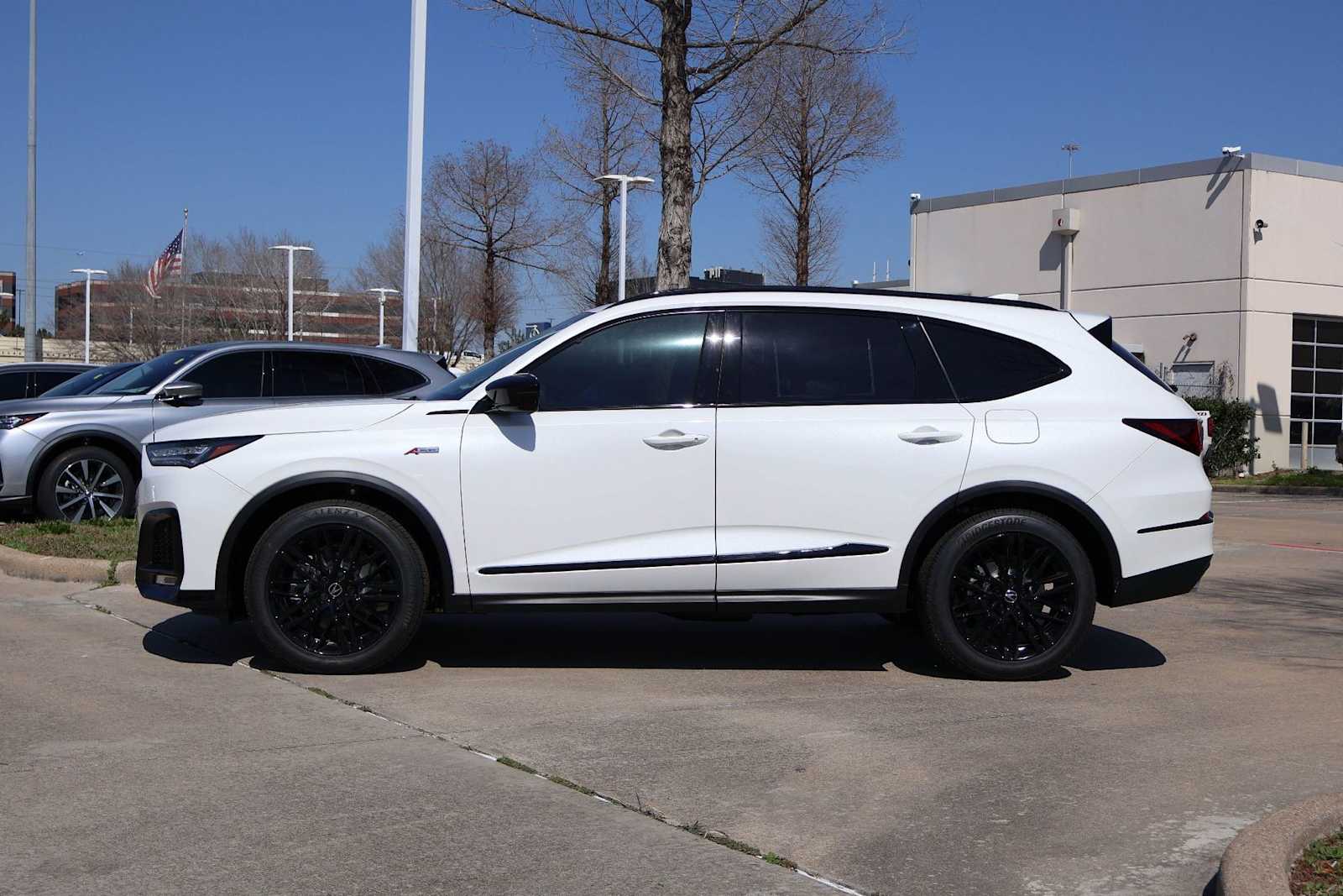 Thumbnail: 2026 Acura MDX - 3