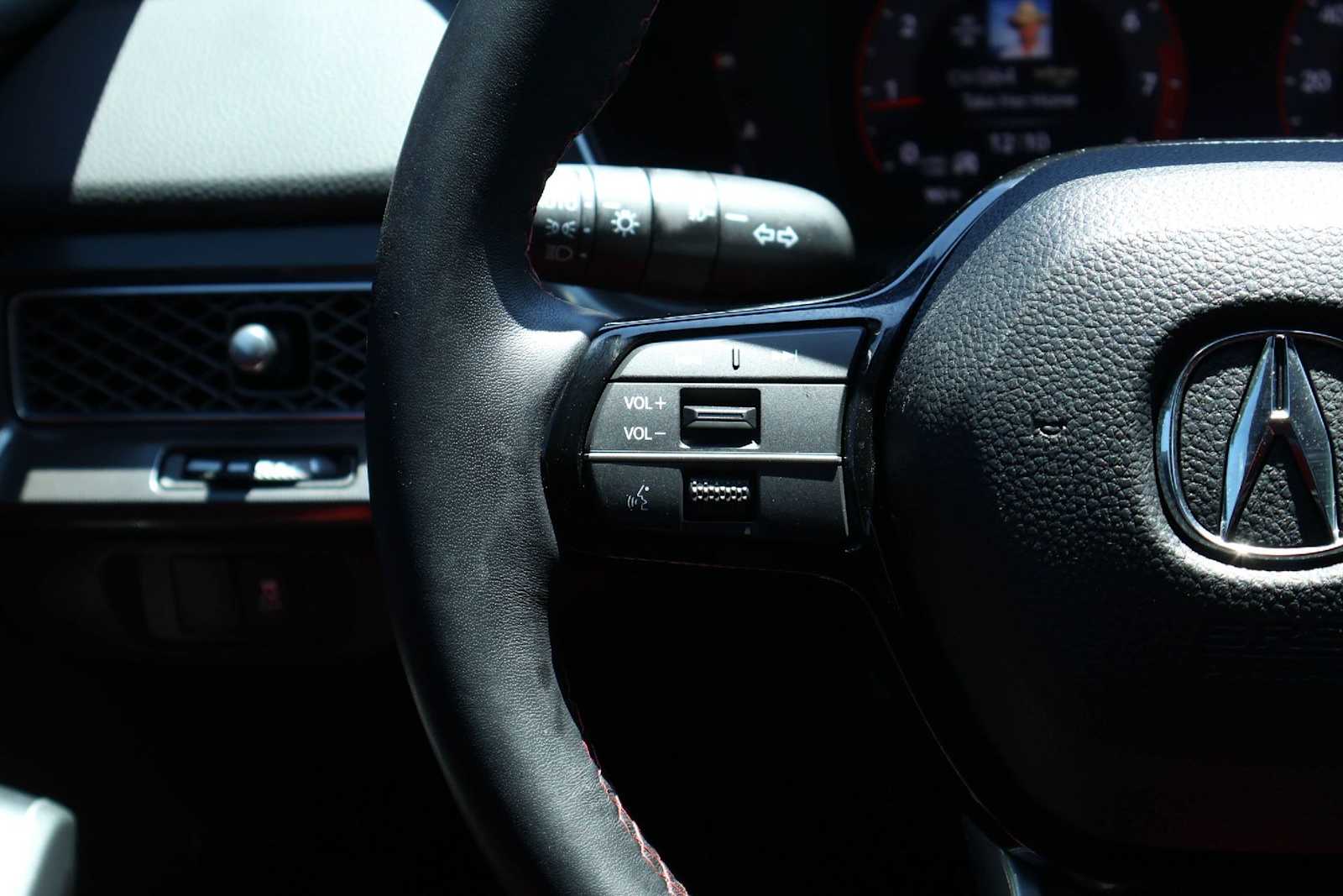 Thumbnail: 2025 Acura Integra - 22