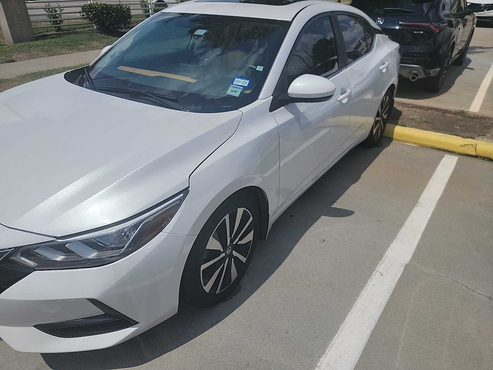 Thumbnail: 2022 Nissan Sentra - 1