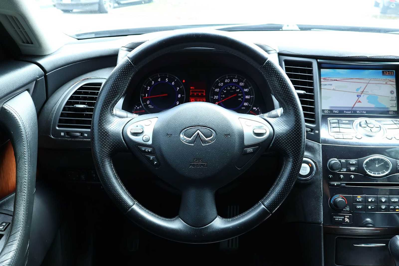 Thumbnail: 2011 INFINITI FX35 - 15